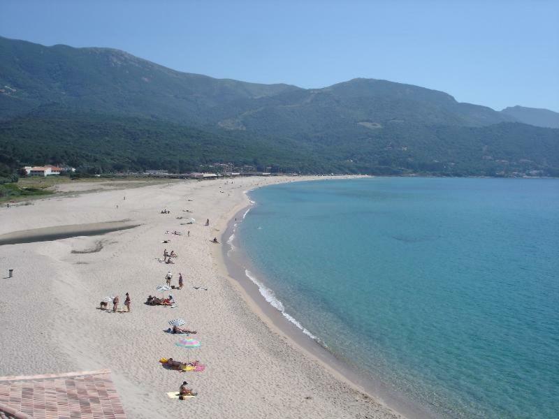 Residence U Melu Grand T3 Jaune A L'Etage Tiuccia Luaran gambar